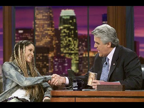 Download Shakira Underneath Your Clothes Live The Tonight Show with Jay Leno 2002