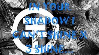 Video thumbnail of "TOKIO HOTEL LYRIC IN YOUR SHADOW I CAN'T SHINE"