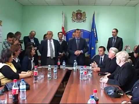 შეხვედრა ომში დაღუპულ მეომართა და დევნილ მრავალშვილიან დედებთან