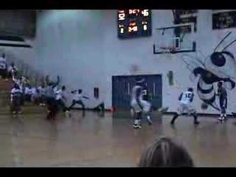 Jared Grady two-hand ally off the backboard