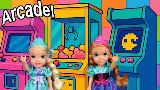 Download Lagu Arcade games ! Elsa \u0026 Anna toddlers - prizes - claw machine \u0026 Pac-Man - Barbie dolls - fun MP3 Download Lagu Arcade games ! Elsa \u0026 Anna toddlers - prizes - claw machine \u0026 Pac-Man - Barbie dolls - fun MP3