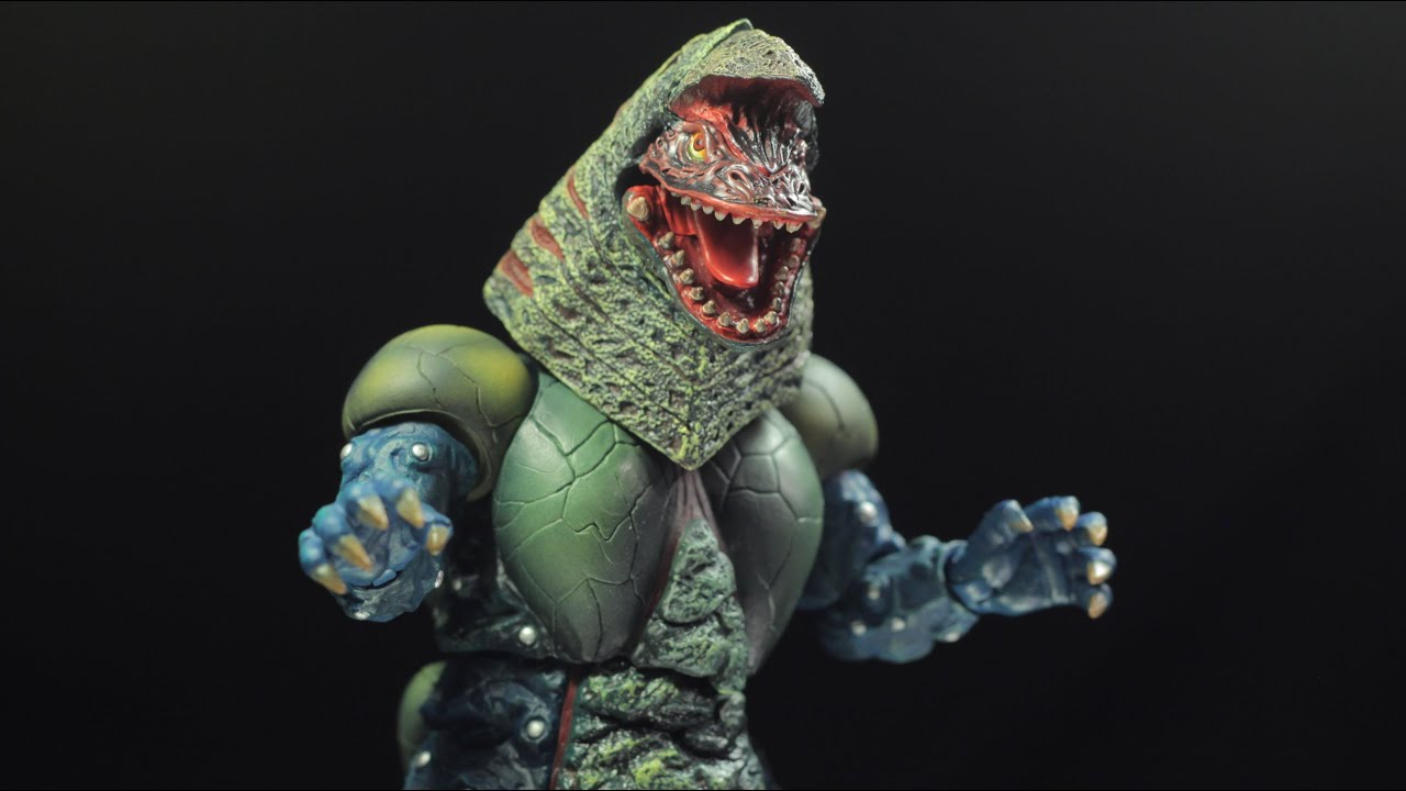 Ultra-Act Golza Review - YouTube