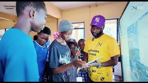 Discovering AI | Introduction to Computing & AI for Young Minds at Tech Dreams Outreach Day 1