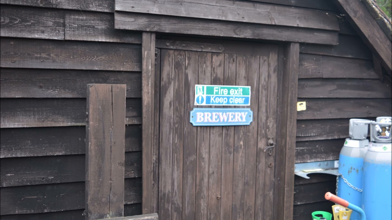 Chiltern Valley Winery & Brewery Tour