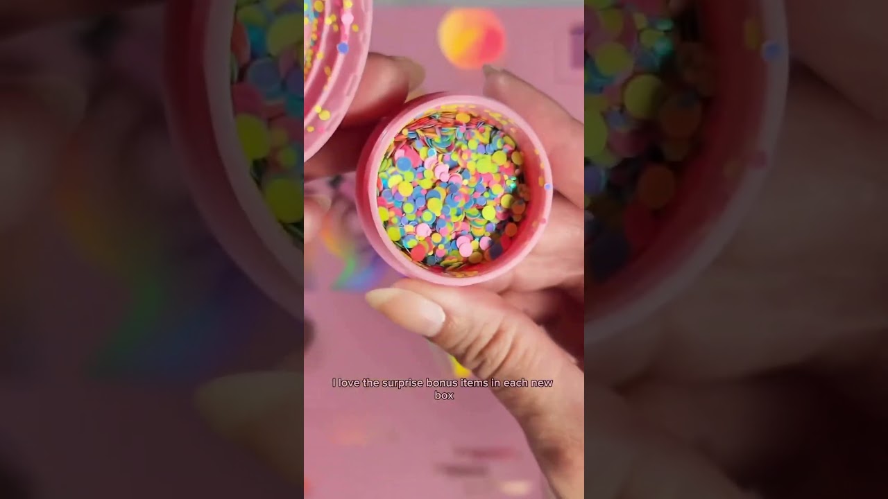 Step into the bold world of the 80s 