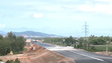 Cao tốc Đà Nẵng - Quảng Ngãi phát động 60 ngày quyết thắng về đích