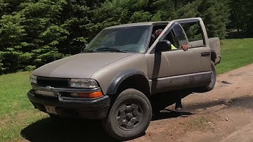 INSANE Chevy S10 ZR2 Burnout
