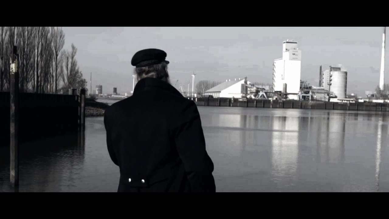 KING APATHY (formerly Thränenkind) - Ghosts (official video)