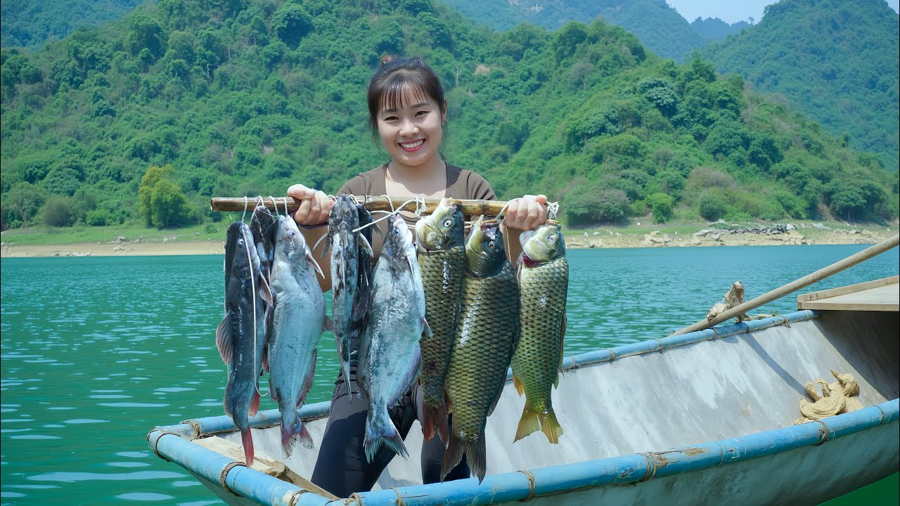 Giant Fish Escapes from the Massive Net During Dry Season!