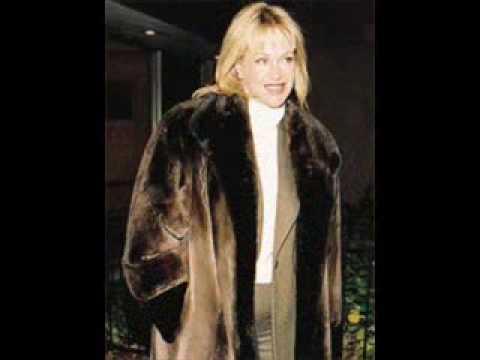 Melanie Griffith Photo 34