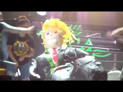 Guns N' Roses & Mexico VS Donald Trump
