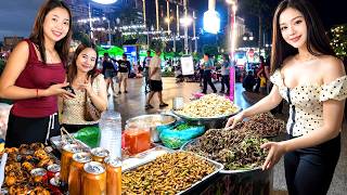 Unbelievable Cambodian Street Food Tour - Walking in Crowded People Night Market in Phnom Penh City