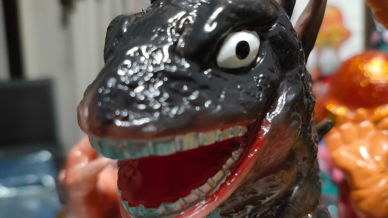 Bullmark Reissue Soft Vinyl Figure - YouTube