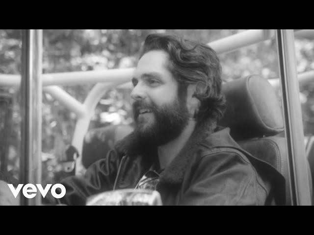 Thomas Rhett - It's Beginning To Look A Lot Like Christmas