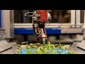 The worlds’ first fully automated machine that recognizes, picks and pots plant cuttings