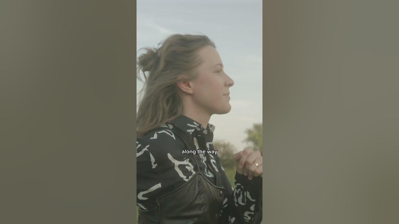 “Mockingbird” is a tender reflection on the perpetual journey of becoming 🕊️🕊️ #larkinpoe