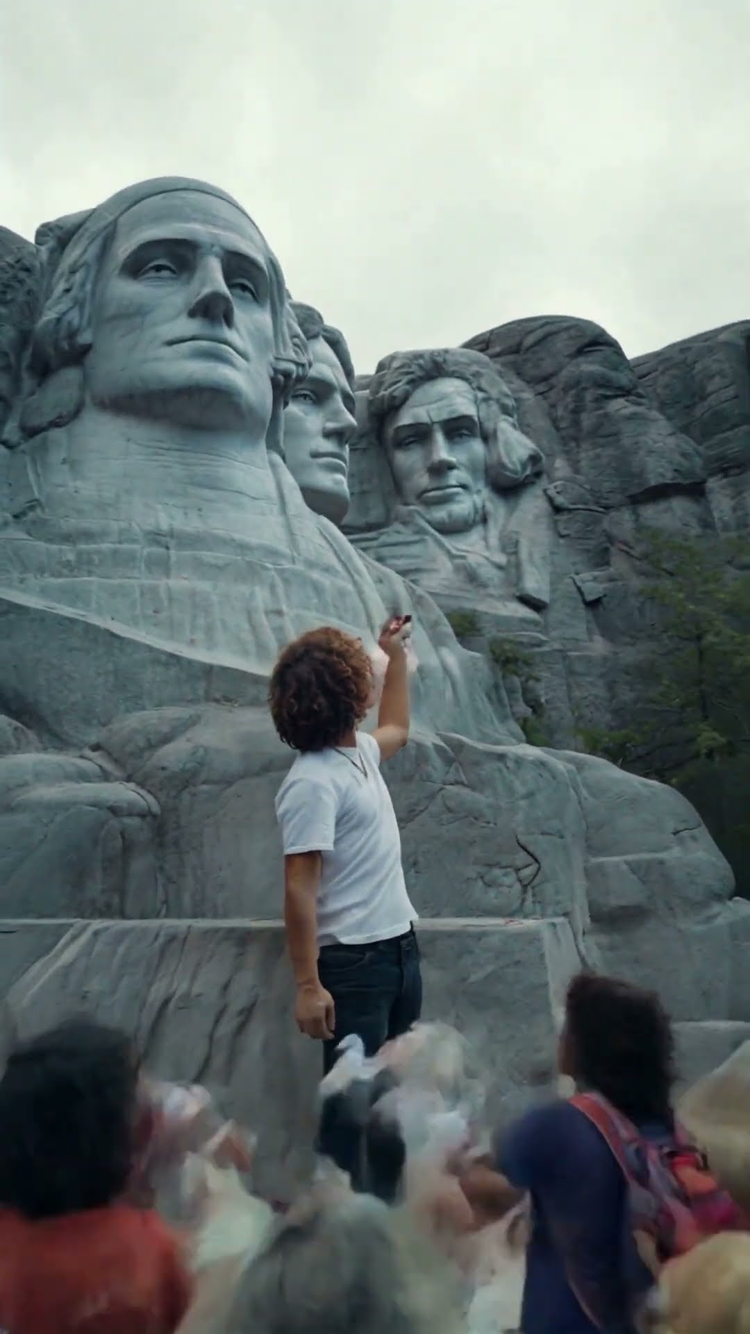 Kwebbelkop AI Sculpts MOUNT RUSHMORE into a BOYBAND!?