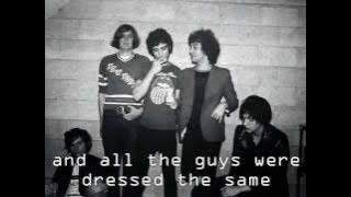 The Strokes - I'll try anything once - Lyrics