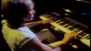 Dire Straits - Two Young Lovers (Alchemy Live @ Hammersmith Odeon, 1983) HD