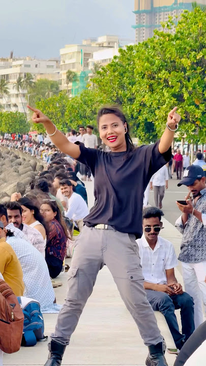 Dil Tera Aashiq🥰💃🏻 #bollywood #song #shorts #youtubeshorts #foryou #viral #subscribe