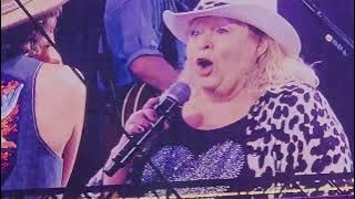 Kikki Danielsson & Håkan Hellström - Bra vibrationer (Live på Ullevi 13e juni 2025) [4K Ultra HD]
