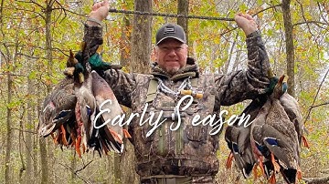 Duck Hunting Early Season!! | Mallards In The Green Timber | Into The Woods with Rusty Creasey