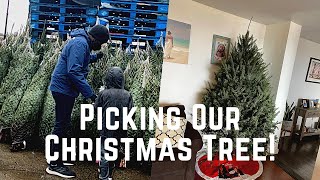 PICKING OUT CHRISTMAS TREE WITH THE FAMILY | Vlogmas 2020