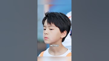 The boy found the racing driver’s problem in just two seconds.#shorts #short