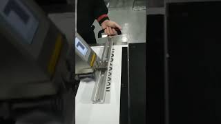 Large format inkjet printer with guide rail, 54mm print height, variable data printing machine.