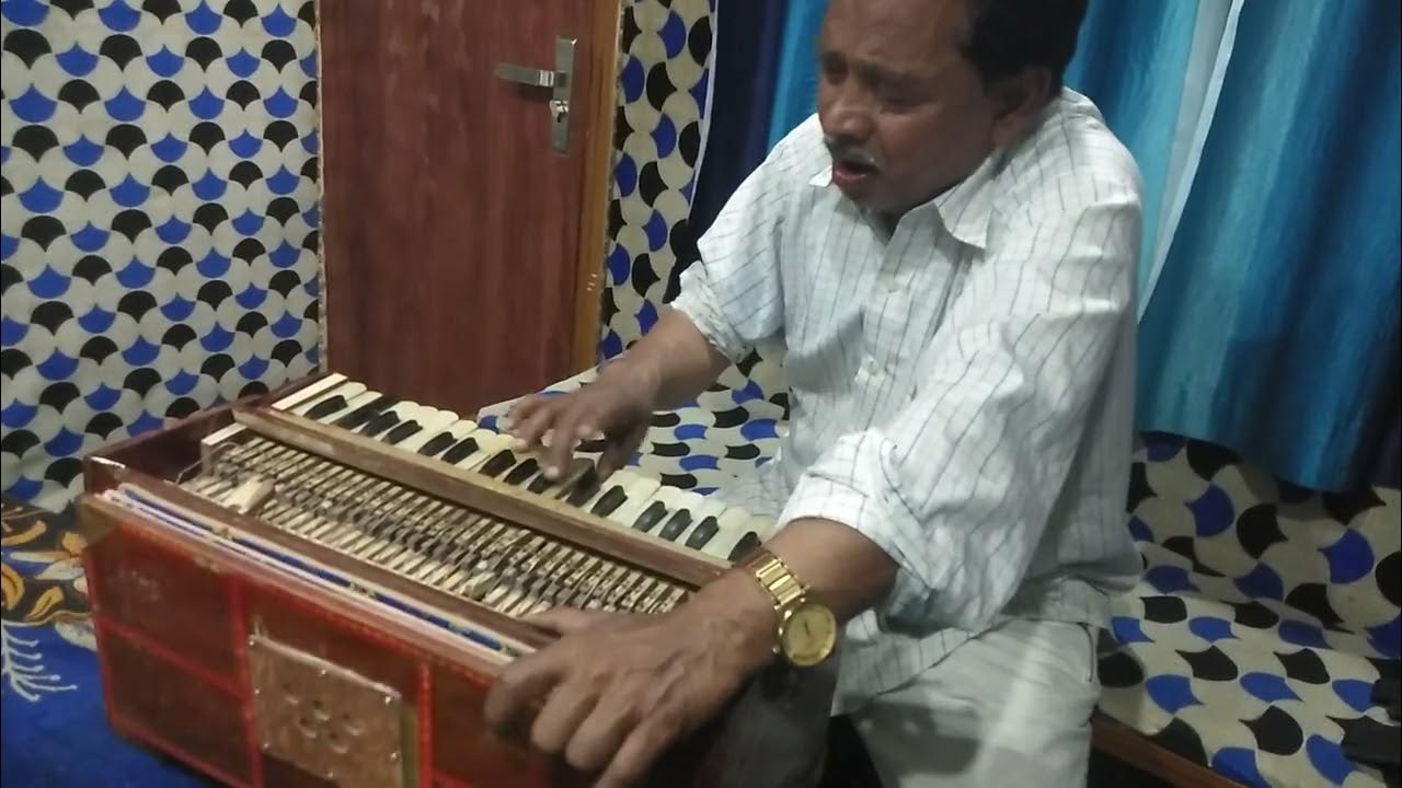 best harmonium player india YouTube