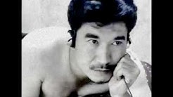 Broery Marantika - Kasih Tak Sampai - Durasi: 4:09. Broery Marantika - Kasih Tak Sampai - Durasi: 4:09.