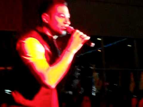 Marcell - Ketika Kau Menyapa (CCC Makassar).mp4 - YouTube