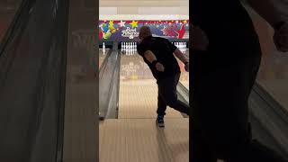 Got a used @EboniteBowling Entity Pearl to test a new fit, but this is staying in the bag #lefty