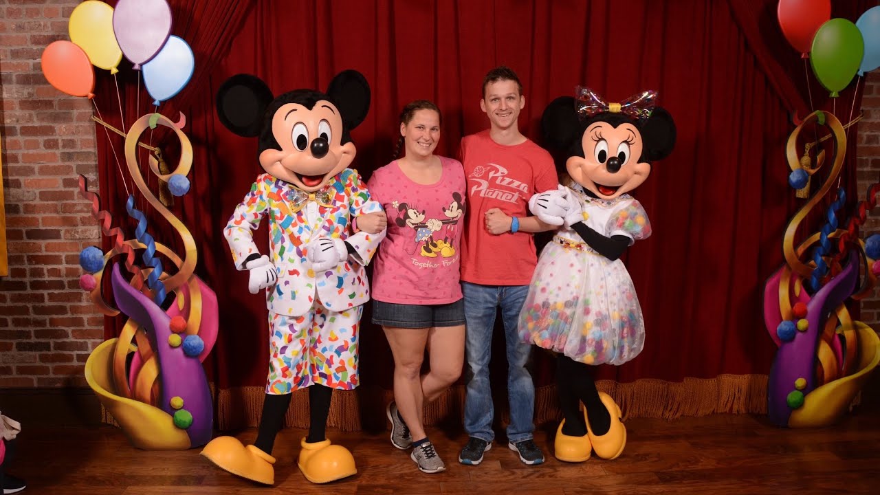 Valentines Day at Disney World || February 2019 - YouTube