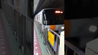 札幌市営地下鉄東西線8000形新さっぽろ駅到着
