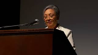 Wayne Weaver Award Net Worth