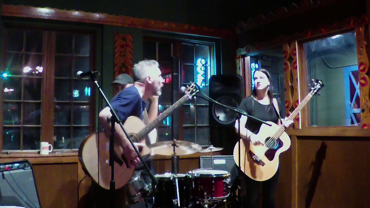 The MudPuddLes - 20200208 - full Concert, Infusion Beer Hall