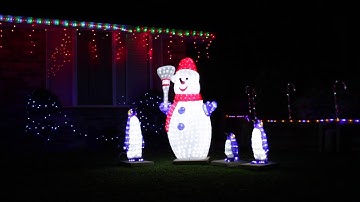 The BEST Christmas Light Show Displays (2018) - Epic Xmas Lights, Amazing Music!