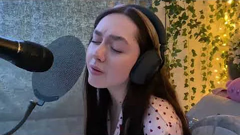 Cool Girl Cover by Lois Chapman (Dodie)
