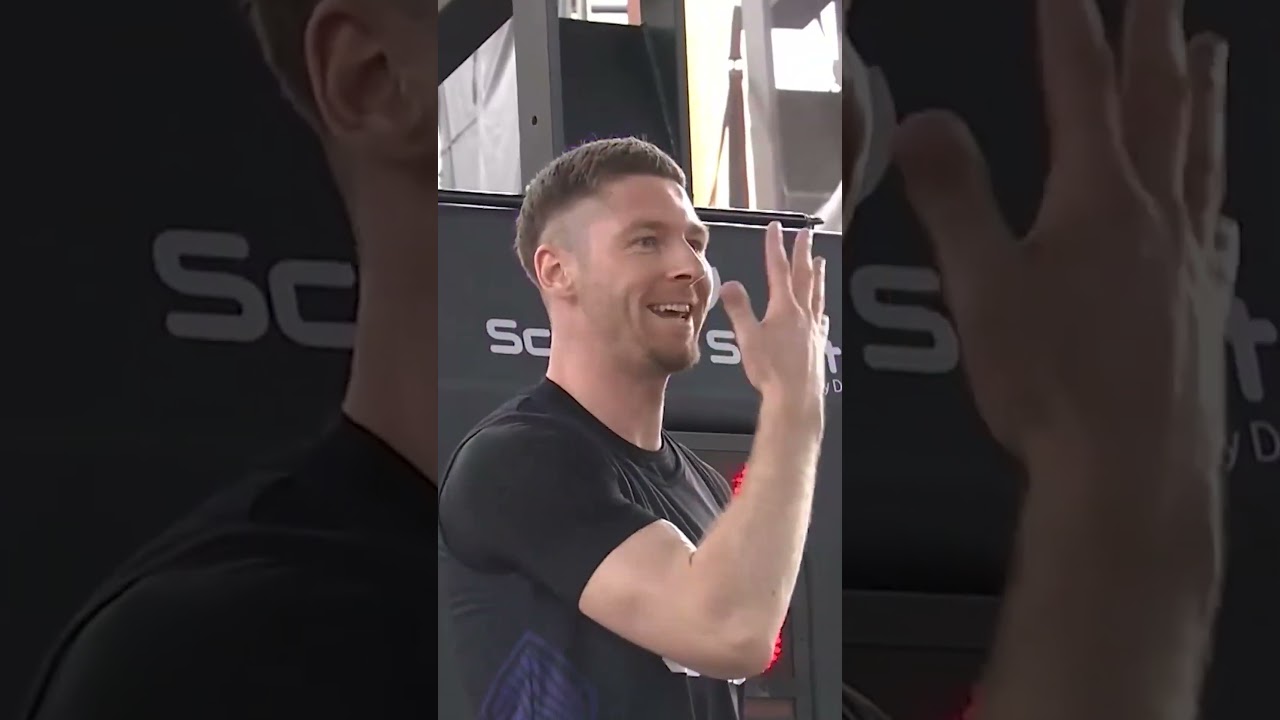 "That dunk is straight out of Dexter's Laboratory!" 🧪 Via: FIBA3x3 #3x3basketball