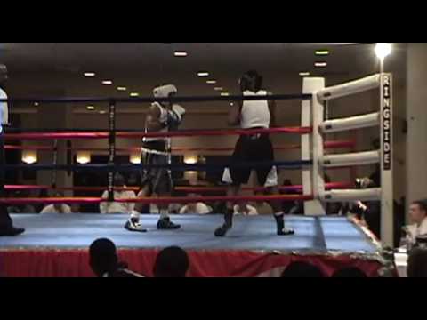 2009 DC Silver Gloves Mike Reed vs. Kendall Brooks