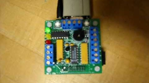 UNIVERSITY OF HOUSTON-COLLEGE-OF-TECHNOLOGY-TRAFFIC LIGHT