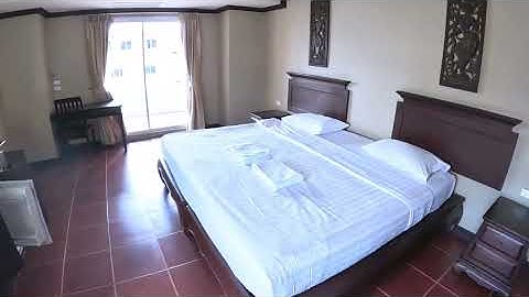 PATTAYA SOI BUAKHAO 700BHT NIGHTLY BUDGET 2-STAR HOTEL HIGH SEASON REVIEW - R-Con Residence