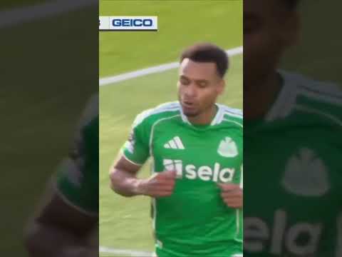 WHAT A START! West Ham-Newcastle with the fireworks 🧨