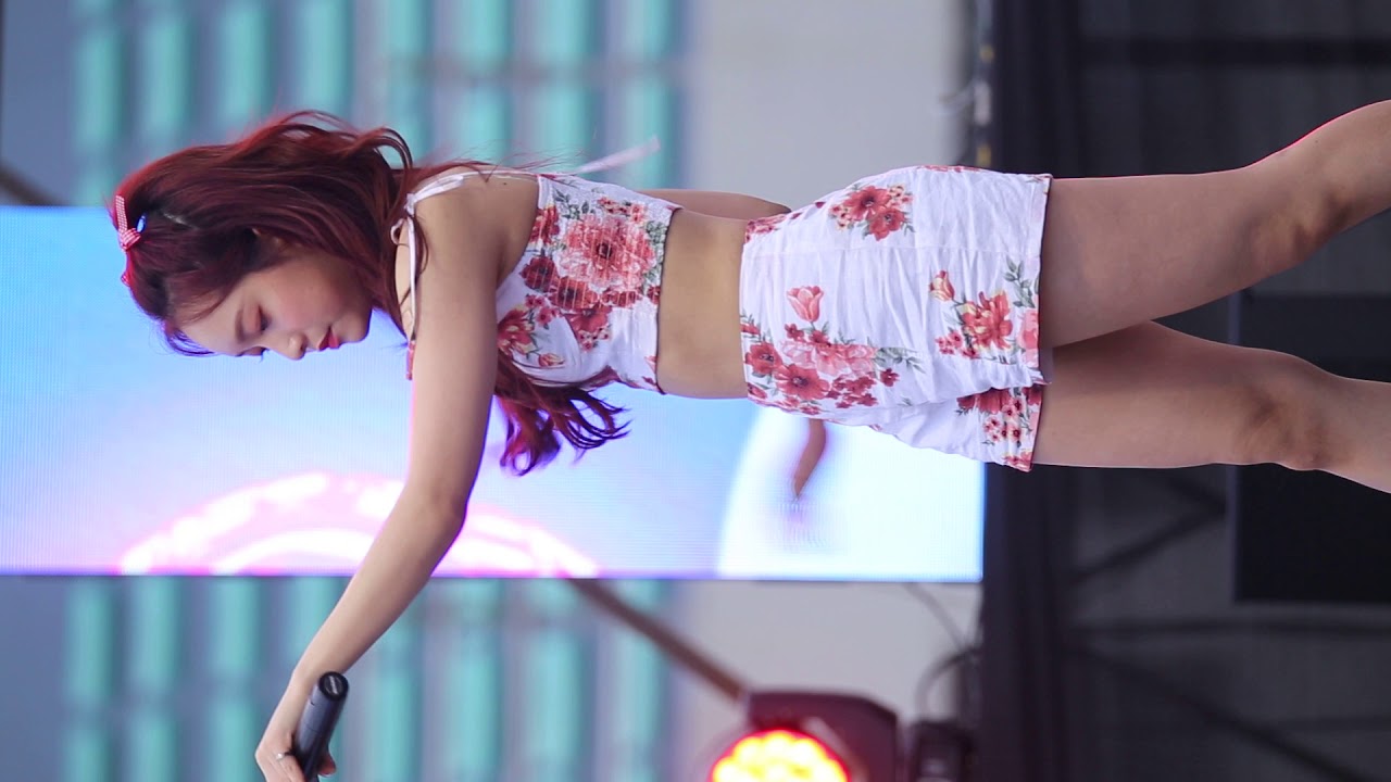 190518)APRIL (Yena) ㅡ April Story - YouTube