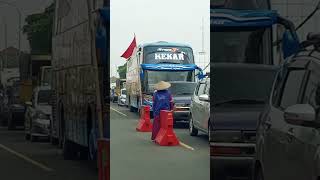 Download Lagu Telolet draka biru #shortsvideo #teloletbasuri #shortvideo #shortsfeed #draka MP3