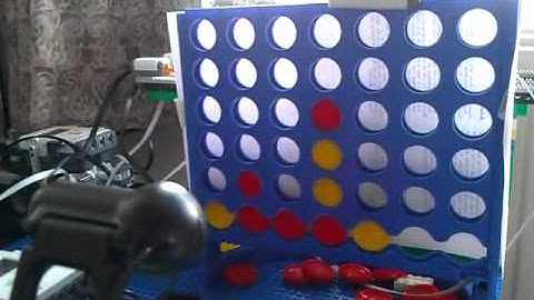 Lego Mindstorms NXT Robot plays Connect 4