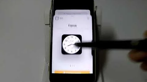 Как установить часы на экране айфона