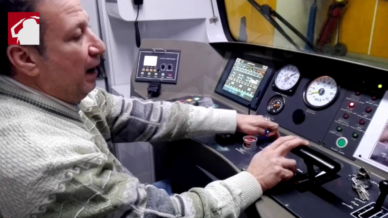 آلية قيادة عربة المترو بعدسة مصراوي