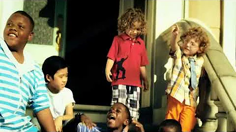 Chris Brown - Yeah 3x [Official Music Video]